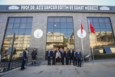 Eski Başbakan Yardımcısı Mehmet Şimşek, Gasmek Prof. Dr. Aziz Sancar Eğitim ve Sanat Merkezi’ni Ziyaret Etti